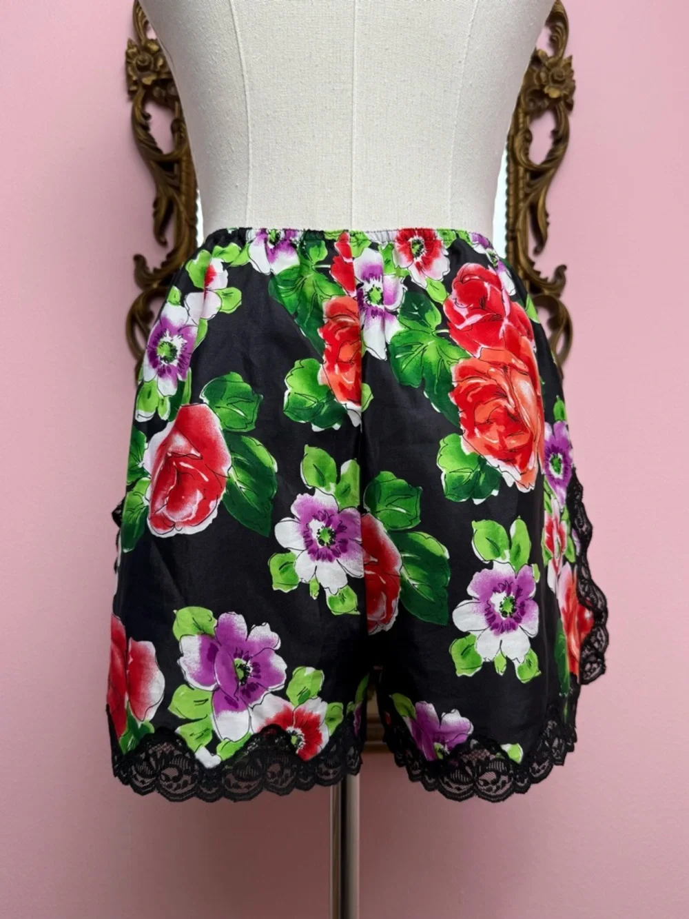 Vintage 90s Victoria’s Secret Gold Label Black Floral High Slit Shorts Small